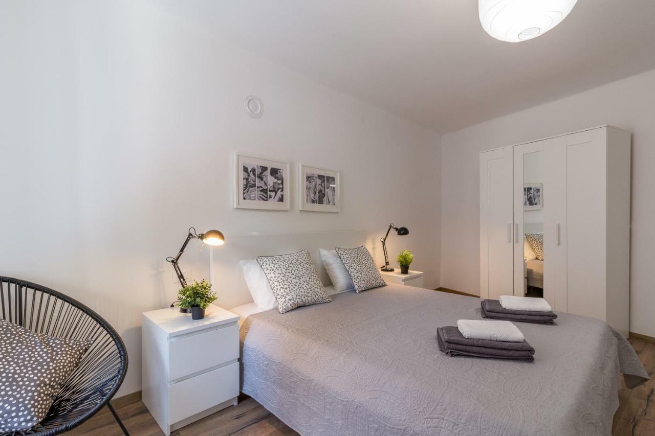 Central New Apartment Nonna Mara Rovinj Exteriör bild